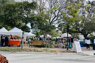 400 Glennes Ln, Dunedin, FL 34698 - Photo 23