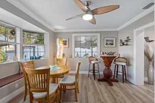 8139 129th Ln N, Seminole, FL 33776 - Photo 13