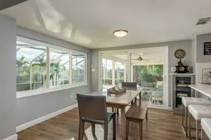 1302 Sutton Pl Dr, Palm Harbor, FL 34683 - Photo 17