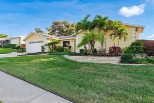 1302 Sutton Pl Dr, Palm Harbor, FL 34683 - Photo 3