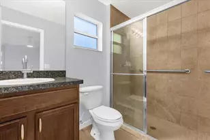10904 Park Dr, Riverview, FL 33569 - Photo 11