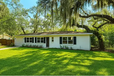 305 Saint Augustine Avenue, Temple Terrace, FL 33617 - Photo 1