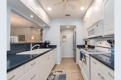 2900 Gulf Boulevard #307, Belleair Beach, FL 33786 - Photo 11