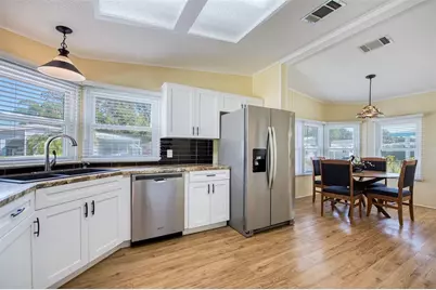 72 Pelican Drive E, Oldsmar, FL 34677 - Photo 3