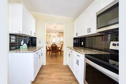 72 Pelican Drive E, Oldsmar, FL 34677 - Photo 13