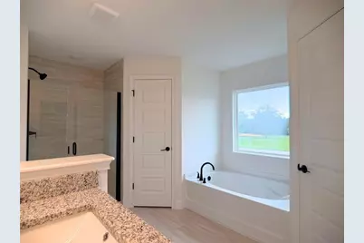 37094 Hidden View Circle, Dade City, FL 33523 - Photo 17