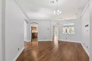10211 Oasis Palm Dr, Tampa, FL 33615 - Photo 5
