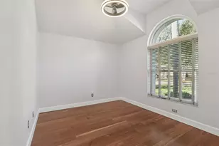 10211 Oasis Palm Dr, Tampa, FL 33615 - Photo 23