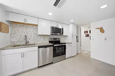 1202 Greenlea Drive, Holiday, FL 34691 - Photo 9