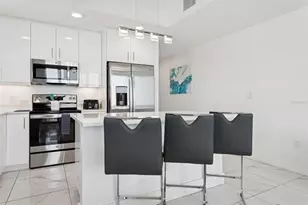 11500 Gulf Blvd, Treasure Island, FL 33706 - Photo 7