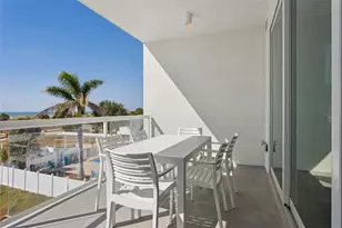 11500 Gulf Blvd, Treasure Island, FL 33706 - Photo 15
