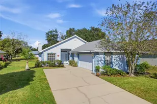 1754 Turtle Rock Dr, Lakeland, FL 33803 - Photo 1