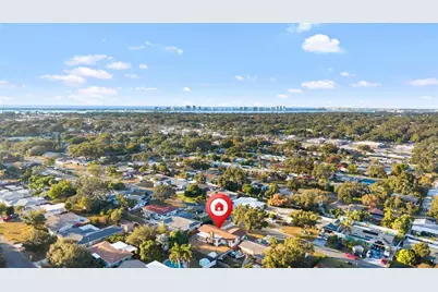 1711 S Patlin Circle, Largo, FL 33770 - Photo 39