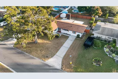 1711 S Patlin Circle, Largo, FL 33770 - Photo 35