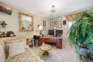 18310 Eastwyck Dr, Tampa, FL 33647 - Photo 15