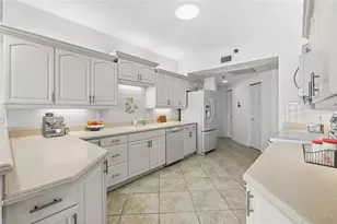 7932 Sailboat Key Blvd S, South Pasadena, FL 33707 - Photo 15