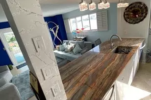 610 Island Way, Clearwater Beach, FL 33767 - Photo 9