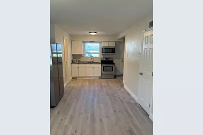 725 21st Avenue S, Saint Petersburg, FL 33705 - Photo 3