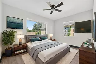 2401 S 42nd Street S, Saint Petersburg, FL 33711 - Photo 25