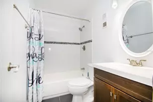 13830 Orange Sunset Dr, Tampa, FL 33618 - Photo 11