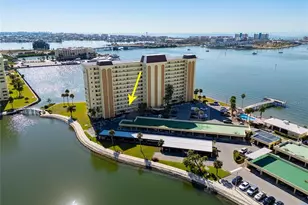 4775 Cove Cir, Saint Petersburg, FL 33708 - Photo 39