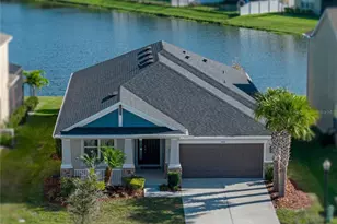 34014 Astoria Cir, Wesley Chapel, FL 33545 - Photo 5