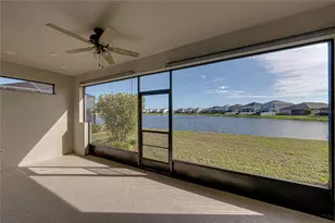 34014 Astoria Cir, Wesley Chapel, FL 33545 - Photo 3