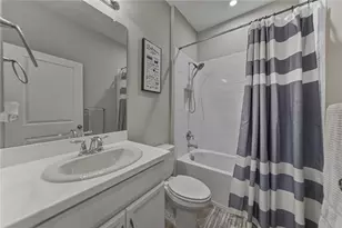 34014 Astoria Cir, Wesley Chapel, FL 33545 - Photo 29