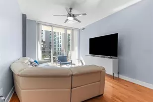 1120 E Kennedy Blvd, Tampa, FL 33602 - Photo 7