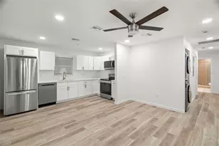 3103 16th St N, Saint Petersburg, FL 33704 - Photo 3