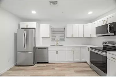 3103 16th Street N, Saint Petersburg, FL 33704 - Photo 5