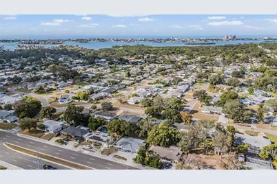 6472 113th Street, Seminole, FL 33772 - Photo 35