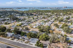 6472 113th St, Seminole, FL 33772 - Photo 35