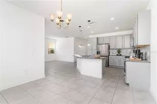 5653 Del Coronado Dr, Apollo Beach, FL 33572 - Photo 13