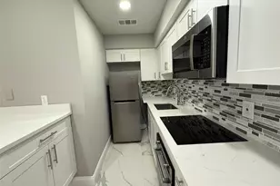 9258 Lake Chase Island Way, Tampa, FL 33626 - Photo 3