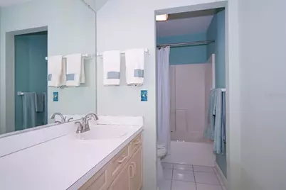 2201 Howard Lane, Tampa, FL 33612 - Photo 31