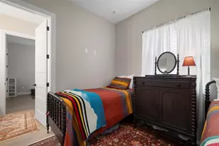 2908 W Marlin Ave, Tampa, FL 33611 - Photo 61