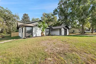 10190 Thayer St, Brooksville, FL 34601 - Photo 3
