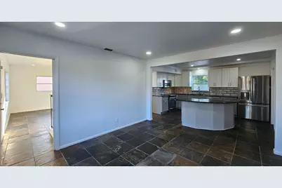 1416 83rd Avenue N, Saint Petersburg, FL 33701 - Photo 23