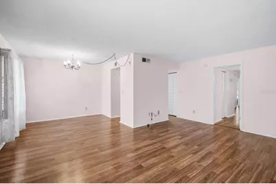 4910 Bay Street NE #105, Saint Petersburg, FL 33703 - Photo 5