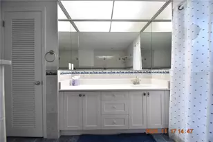 705 Spanish Main Dr, Apollo Beach, FL 33572 - Photo 29