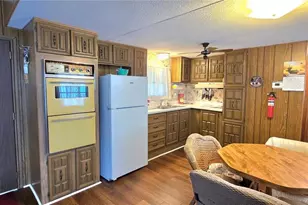37113 Lois Ave, Zephyrhills, FL 33542 - Photo 25