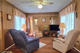 37113 Lois Ave, Zephyrhills, FL 33542 - Photo 15