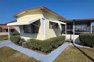 37113 Lois Ave, Zephyrhills, FL 33542 - Photo 1