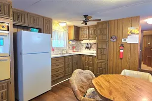 37113 Lois Ave, Zephyrhills, FL 33542 - Photo 13