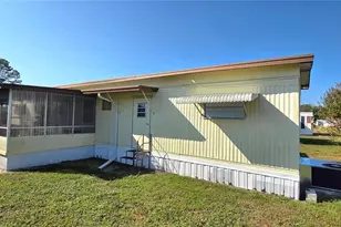 37113 Lois Ave, Zephyrhills, FL 33542 - Photo 5