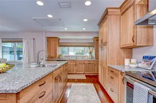 309 Bloomingfield Dr, Brandon, FL 33511 - Photo 15