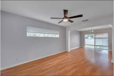 13059 Thoroughbred Loop, Largo, FL 33773 - Photo 15