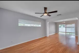 13059 Thoroughbred Loop, Largo, FL 33773 - Photo 15