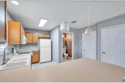 13059 Thoroughbred Loop, Largo, FL 33773 - Photo 11